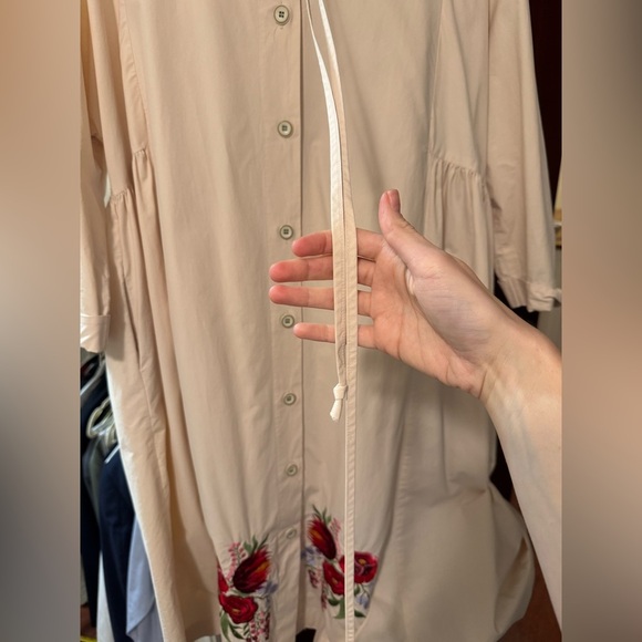 Floral Embroidered Cream Dress - Picture 9 of 9